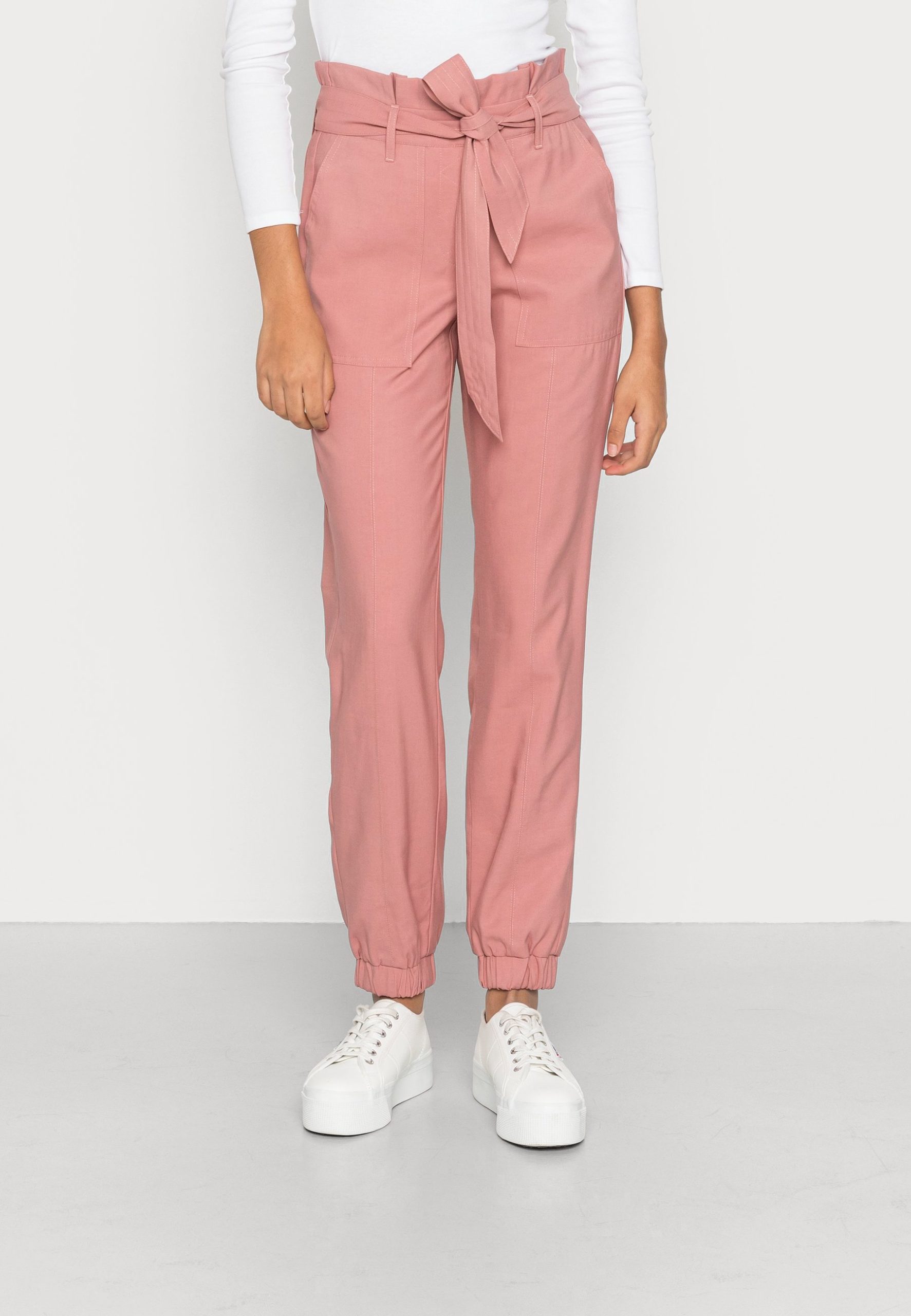 Pantalon rose taille haute – Image 2