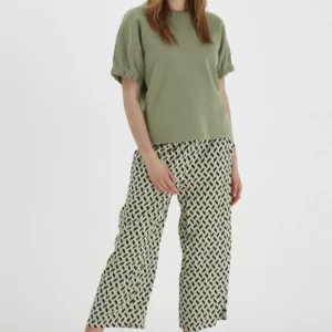 T-shirt basic vert B. Young